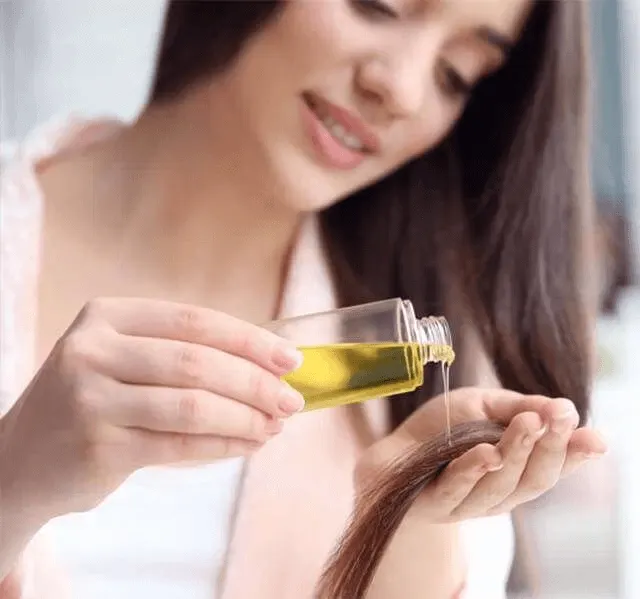 Cách chọn serum chăm sóc tóc phù hợp với từng loại tóc và vấn đề