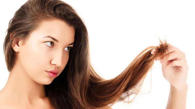 Hong khô tóc tự nhiên: “Vị cứu tinh” cho mái tóc hư tổn