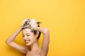 Duy trì mái tóc ngắn luôn đẹp: Cắt tỉa định kỳ và chăm sóc hàng ngày