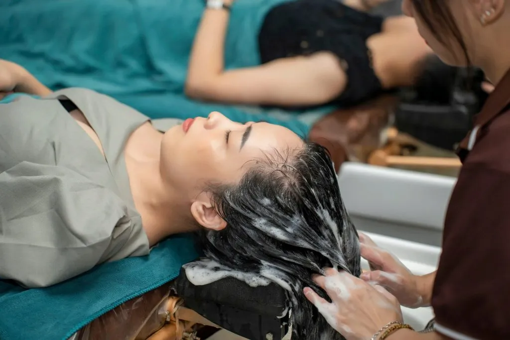 Các loại thảo dược phổ biến và công dụng tuyệt vời cho mái tóc