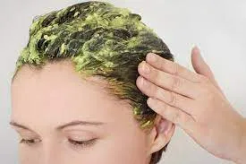 Vì sao nên "kết thân" với mặt nạ dưỡng tóc tự nhiên